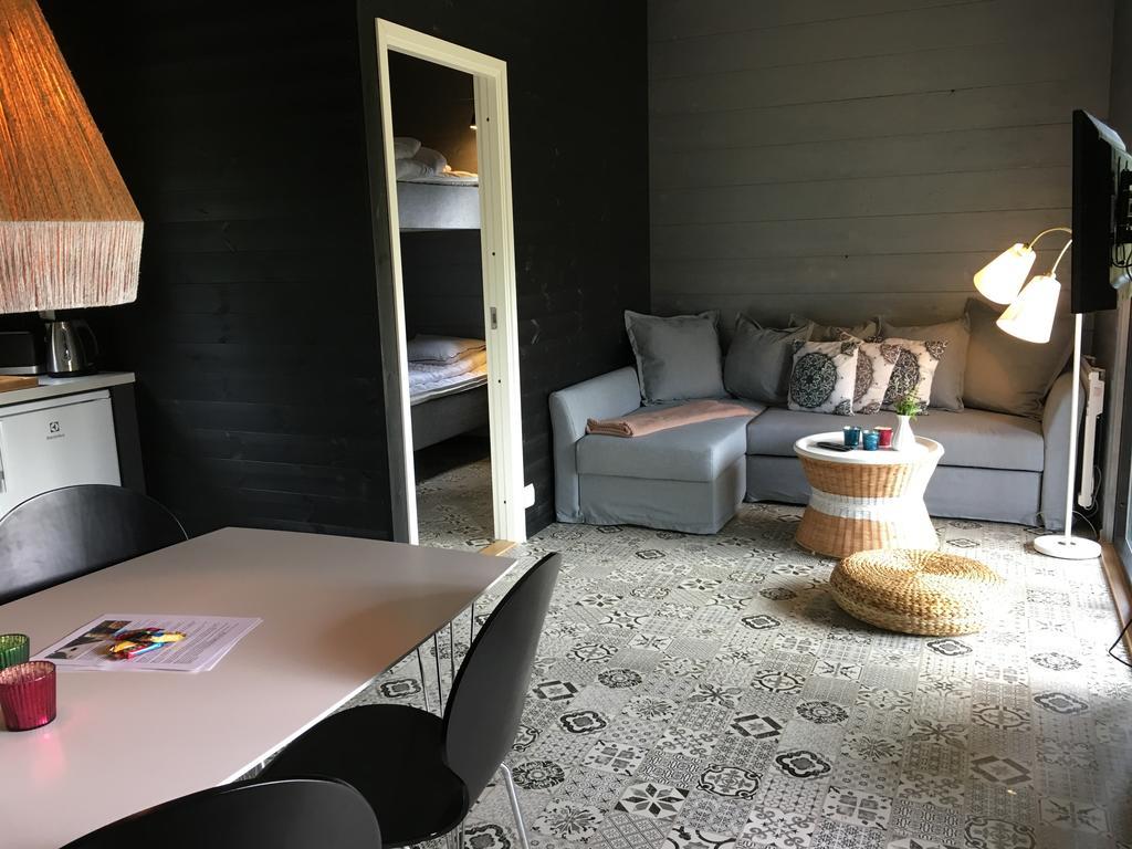 Maven Kustnaera Stugor Kappelshamn Exterior foto